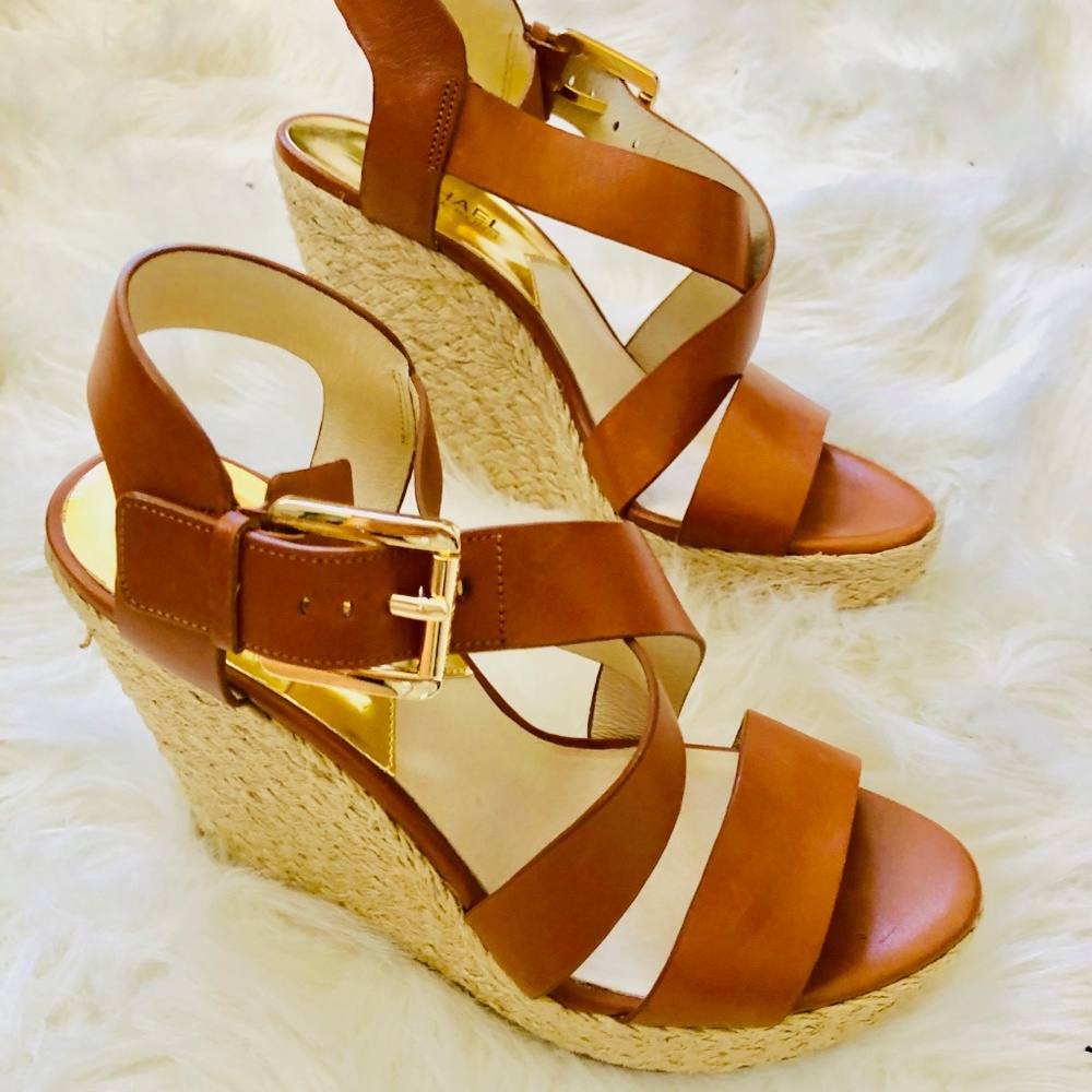 Michael Kors Wedge Brown Leather Platforms, size 8